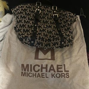 Michael Kors purse